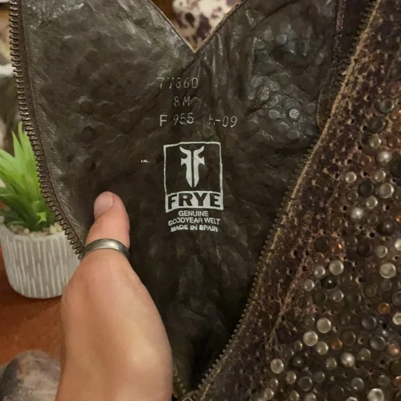 Rare Frye Deborah Studded Boots - Picture 8 of 10